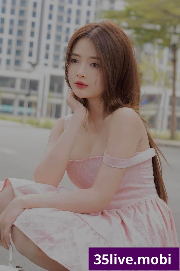 Hot girl ảnh thẻ Lê Lý Lan Hương khoe vẻ đẹp nhẹ nhàng cuốn hút 8